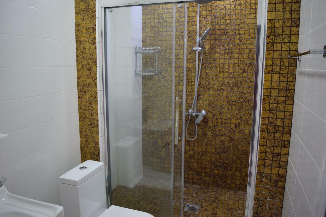 Apartment With Good View In The Center 비슈케크 외부 사진